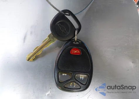 2008 Chevrolet Tahoe Hybrid z USA, uszkodzony, nr VIN 1GNFC13528R215215